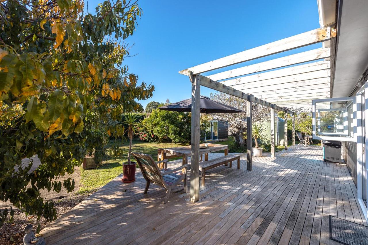 Driftwood Beach House With Spa Pool - Absolute Beachfront! Blackpool Exterior foto